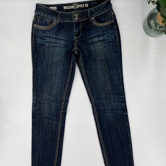 Mossimo Supply Co. Woman’s Skinny Jeans Size 7 - Picture 3 of 7